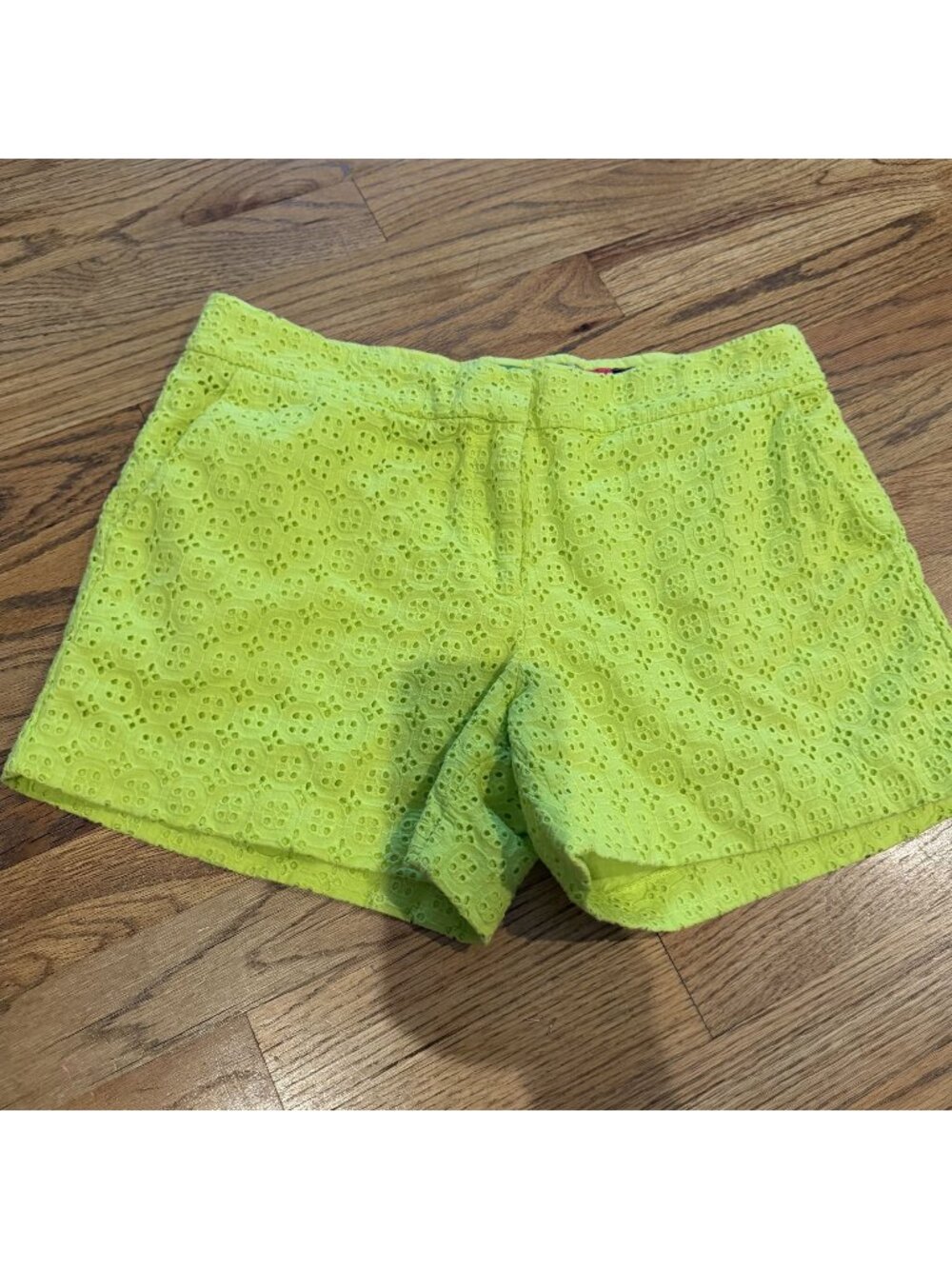 C WONDER WOMENS GREEN CHINO SHORT SIZE 8